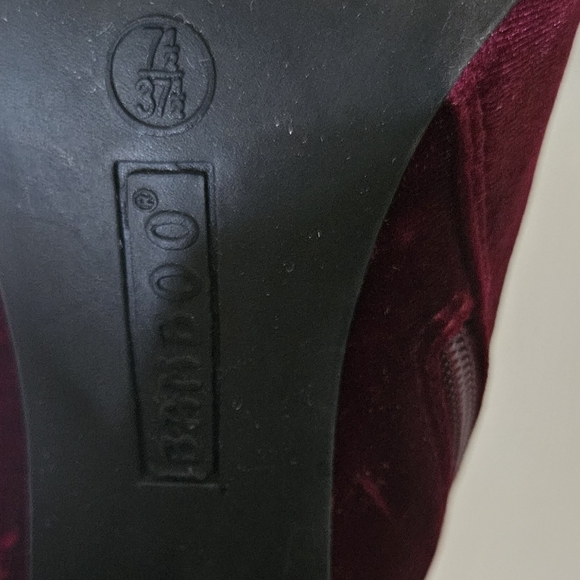 Bamboo Velvet Ankle Boots - Picture 8 of 12